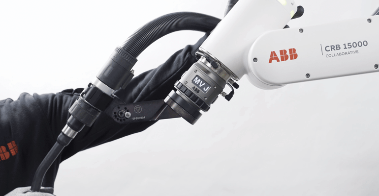 ABB presenta en BIEMH 2024 lo último en tecnología robótica y de electrificación para transformar la industria de Máquina-Herramienta